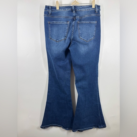 Bridge by Gly Elliot High Rise Super Flare Button Fly Medium Blue Jeans Sz. 30 - Picture 3 of 3